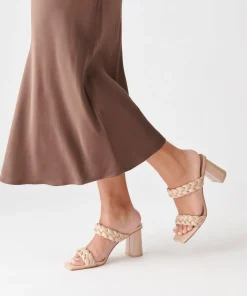 Dolce Vita Paily Patent Beige