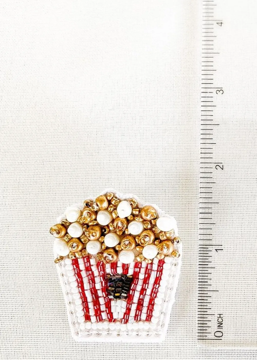 Dos Femmes Popcorn Earrings