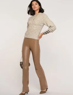 Heartloom Ethan Sweater In Oat