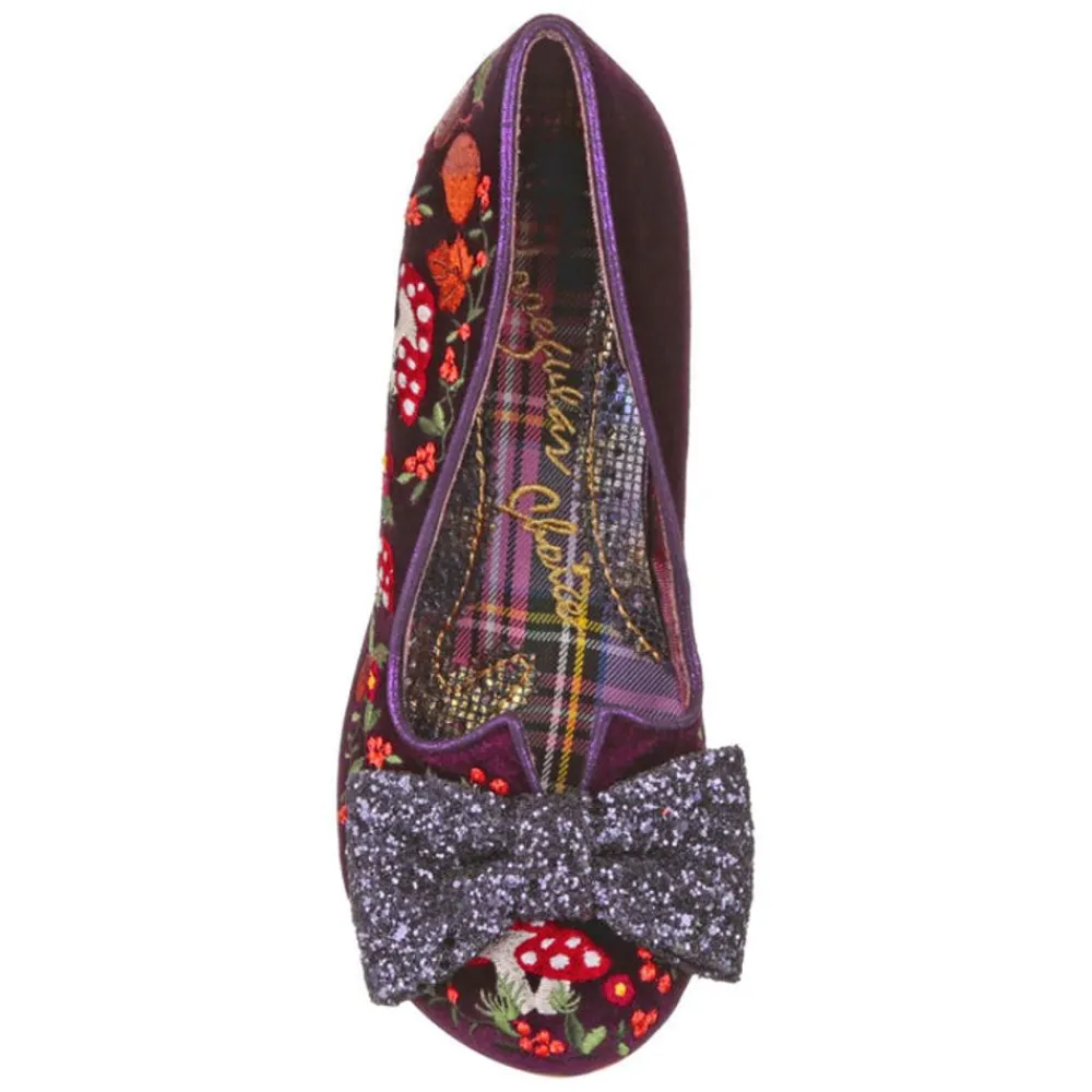 Irregular Choice Forest Forager
