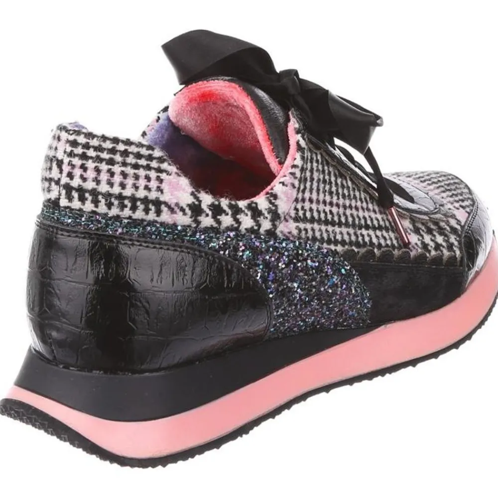 Irregular Choice On The Go