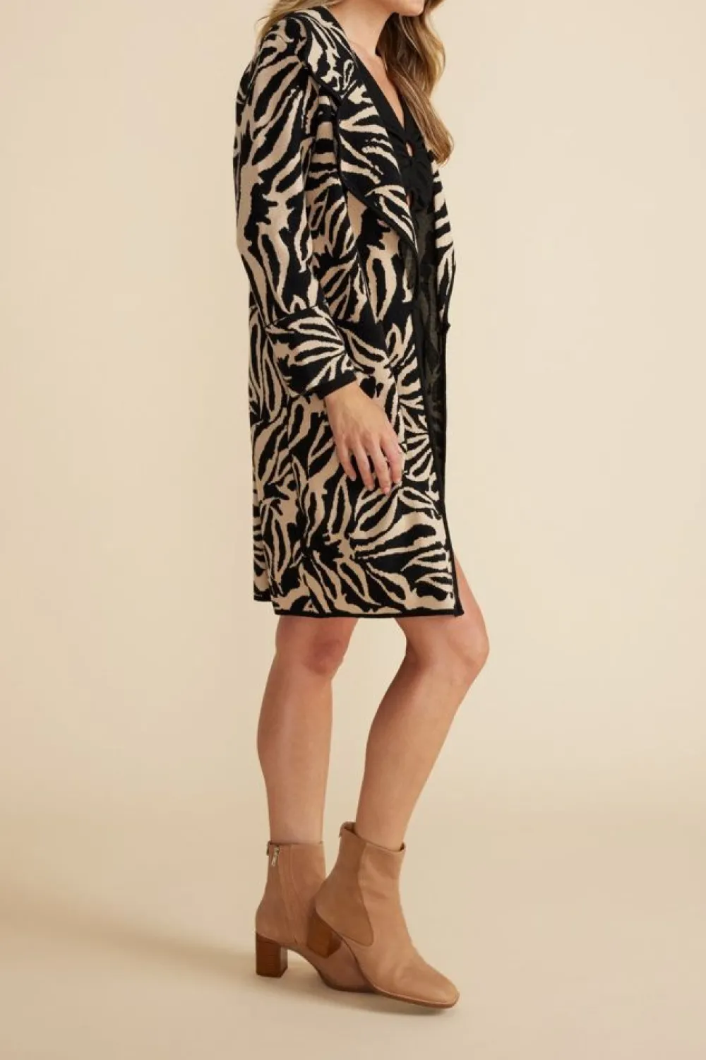 MINKPINK Savannah Intazia Coatigan