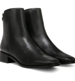 Sam Edelman Thatcher Ankle Boot